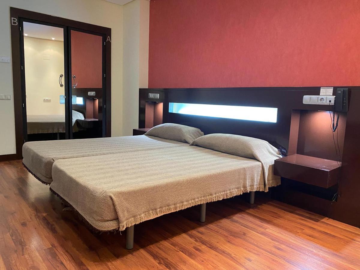 Hotel La Cantuena (Adults Only) Φουενλαμπράδα Εξωτερικό φωτογραφία